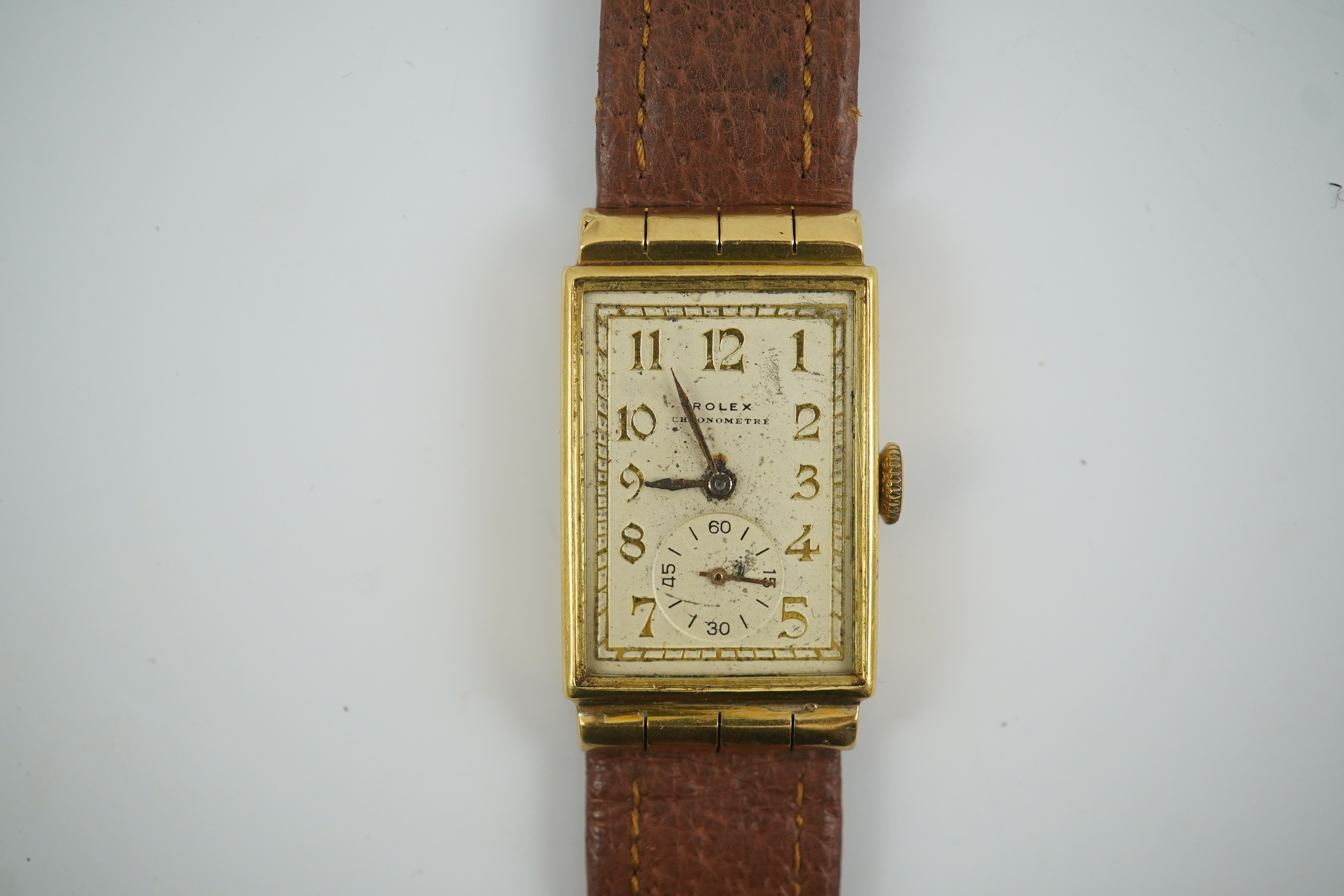 A gentleman's 1930's 18ct gold Rolex Chronometre manual wind wrist watch